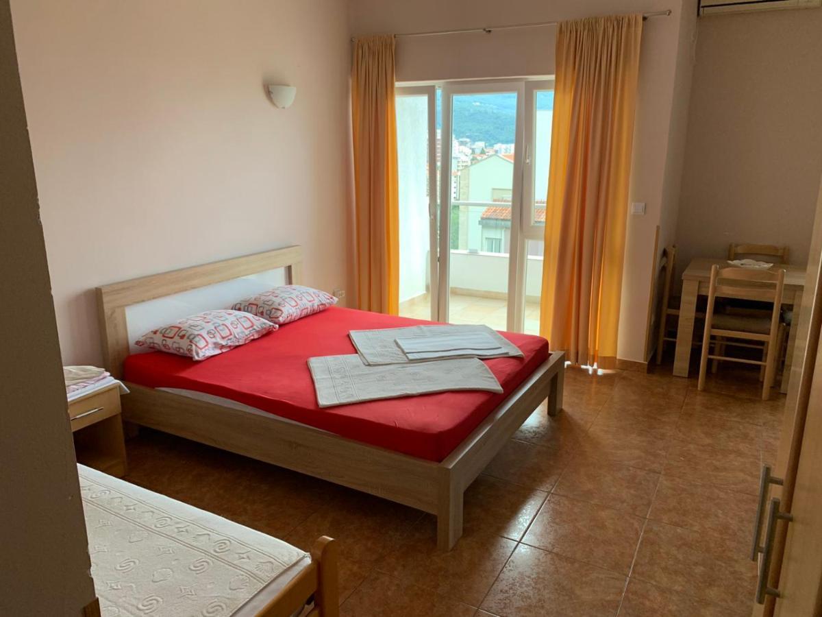 Apartmani Ilic Bečići Eksteriør billede