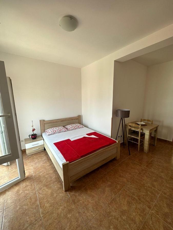 Apartmani Ilic Bečići Eksteriør billede